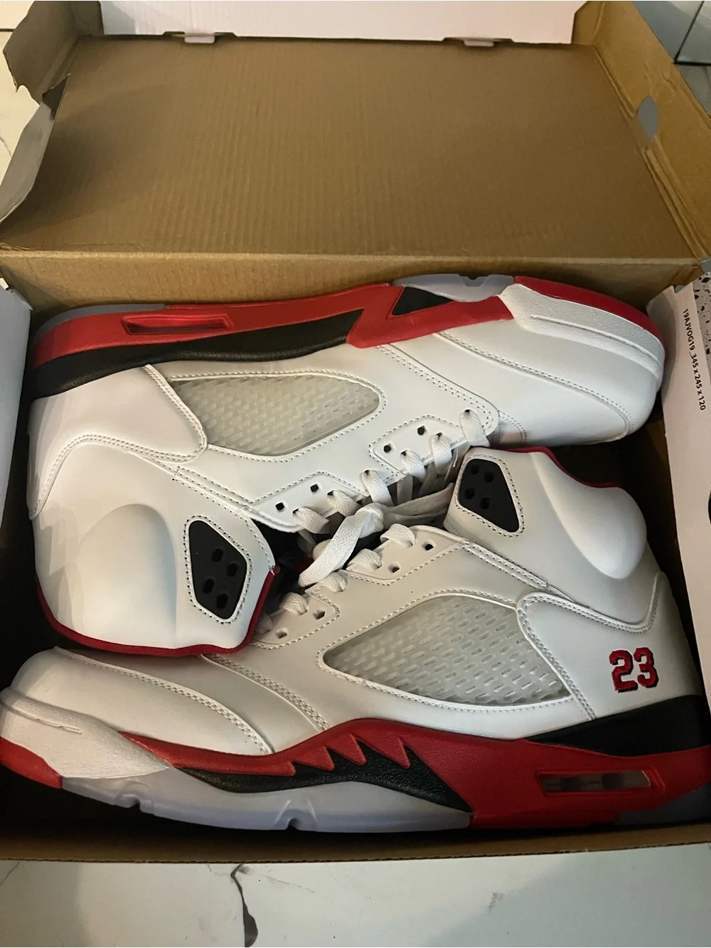 Mens Retro 5 Fire Red Size 13.